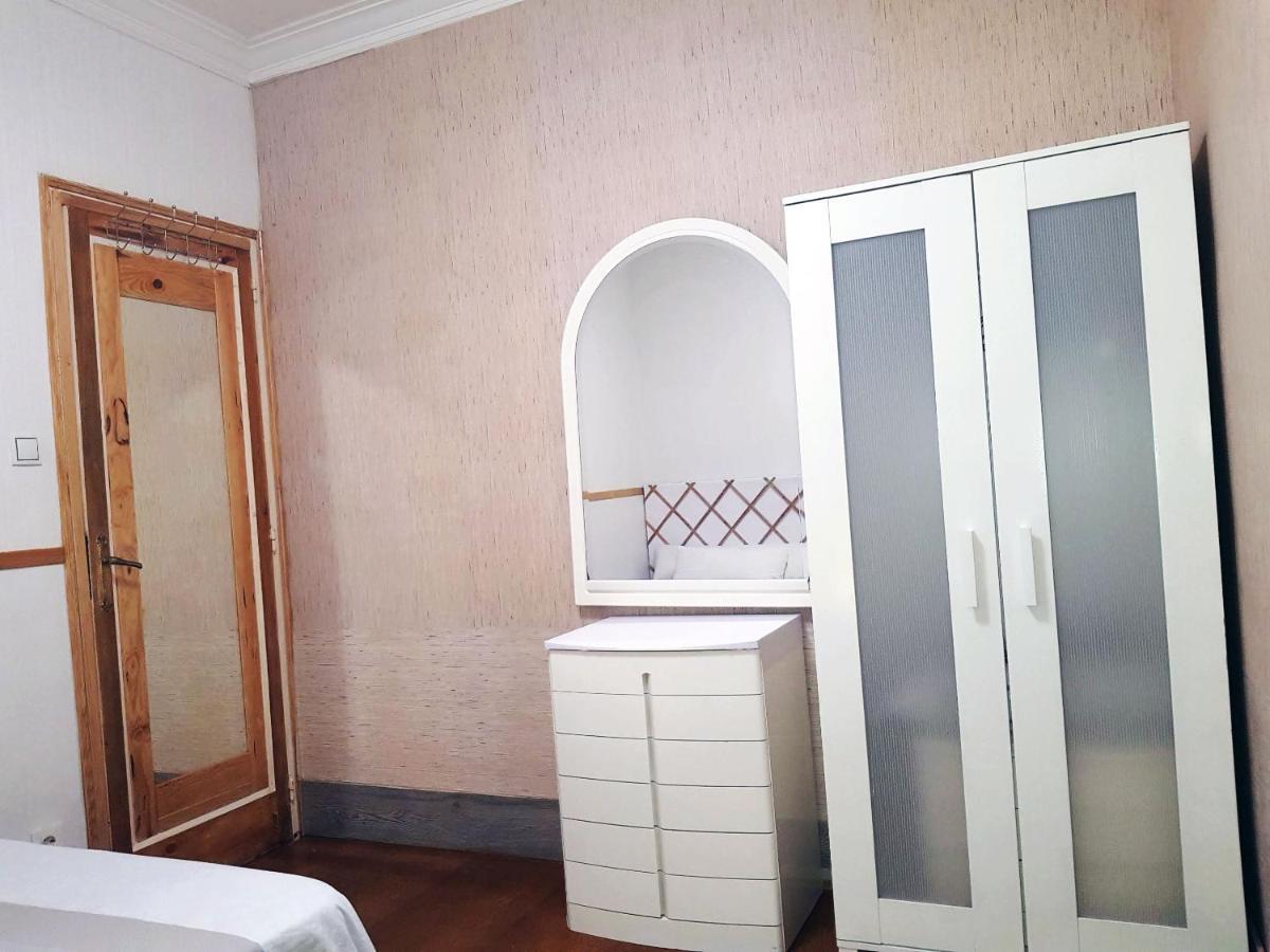 Apartament Sagrada Familia Bed & Breakfast Barcelona Exterior foto